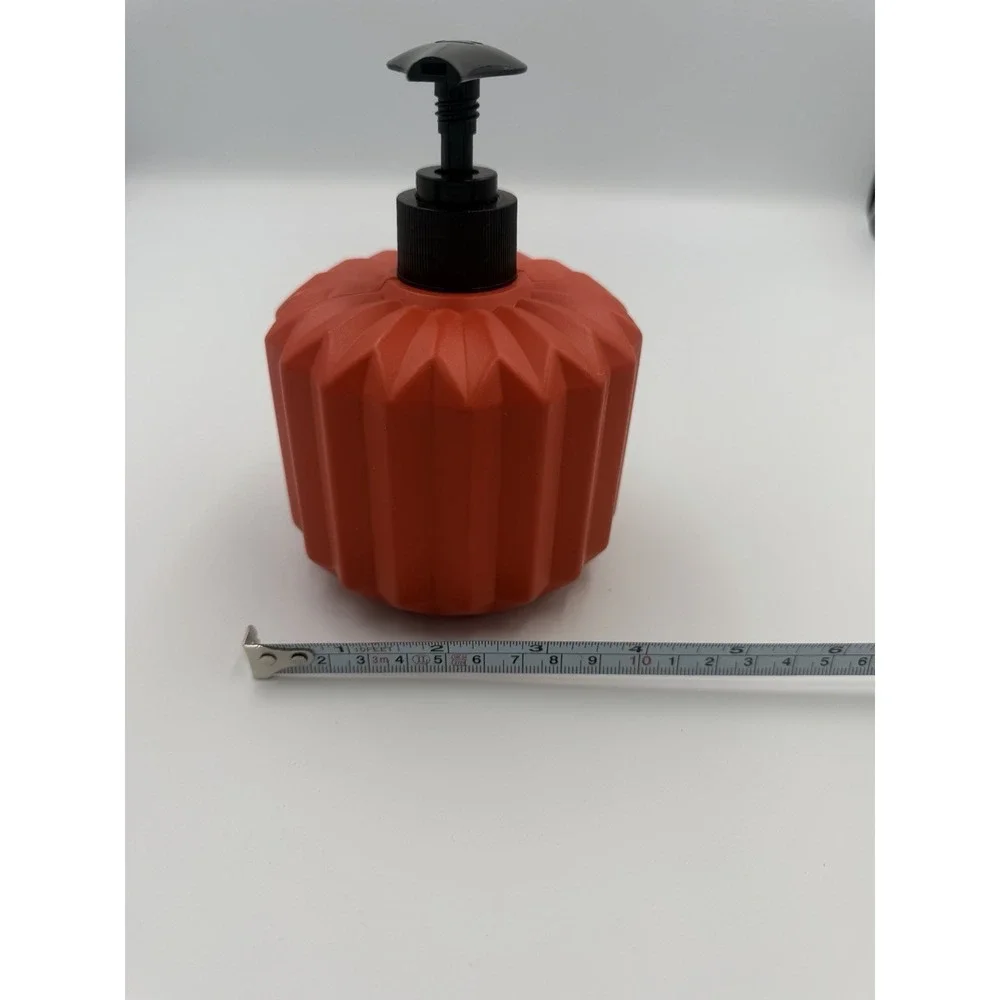Classic Liquid Gel Dispenser for Hand wash Soap Conditioner Shampoo Lotion